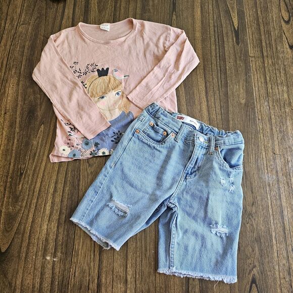 Levi's Distressed Denim Shorts & Zara Pink Graphic Long Sleeve Set 8yrs - Picture 1 of 6